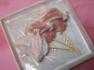 国産　手羽先串